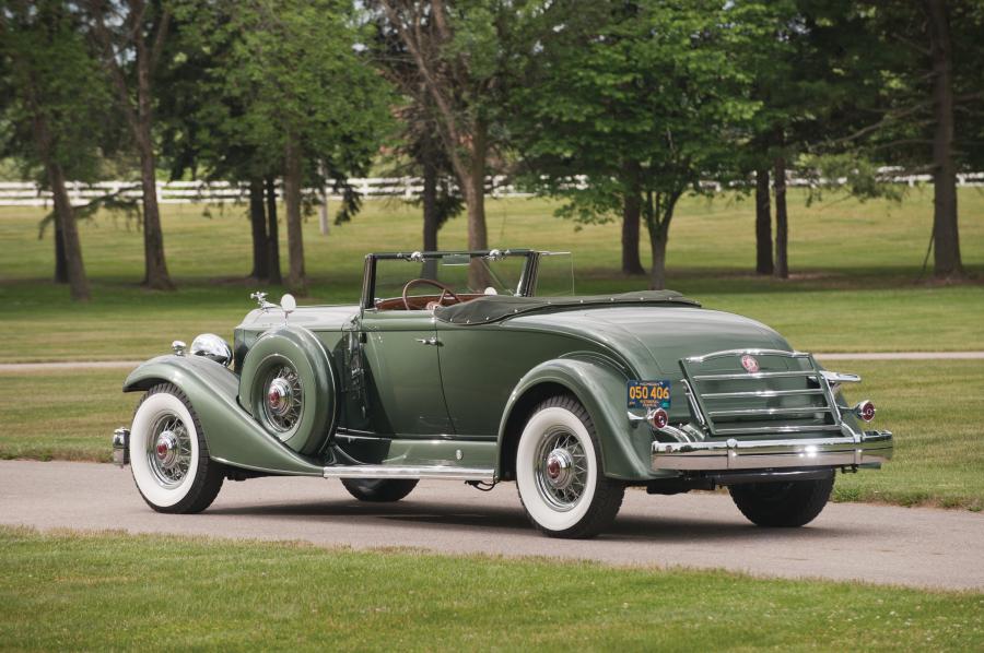  Packard Twelve Convertible Coupe 1933 года  (фото 3 из 57)